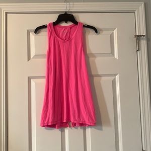 GAP BREATHE hot pink tie back tank